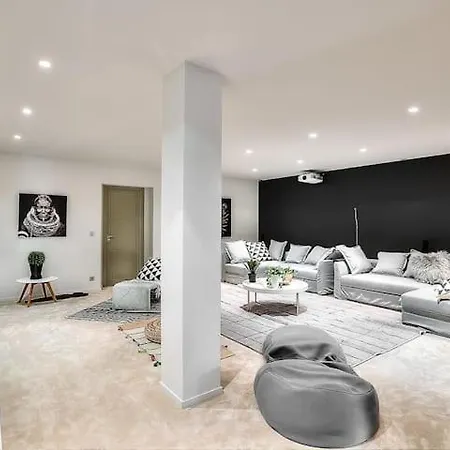 Holiday home Laetitia *